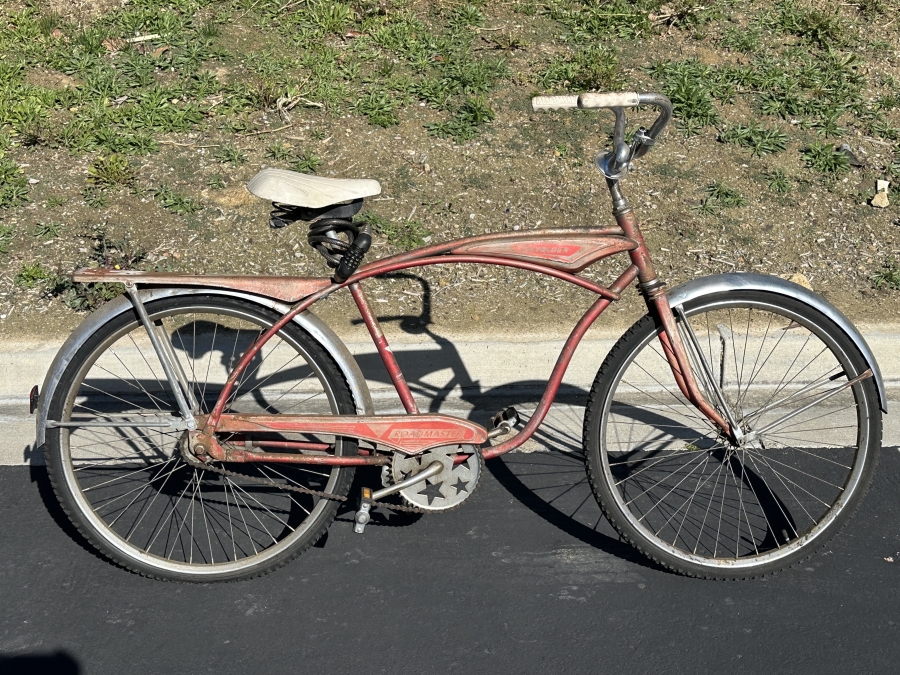 Vintage Mid-Century AMF Roadmaster Skyrider Bicycle