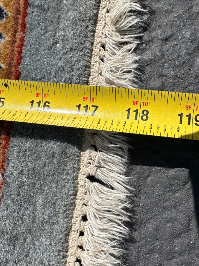 Hand Knotted Wool Persian Area Rug 96' X 118' [Photo 8]