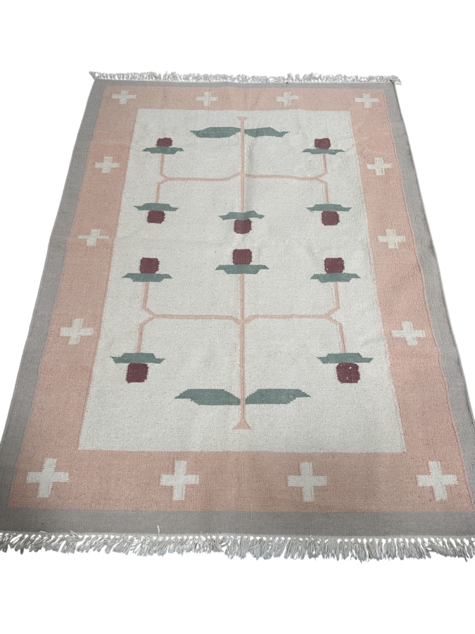 Hand-Woven Virgin Lamb Wool Rug Made In India 52' x 73'
 [Photo 2]