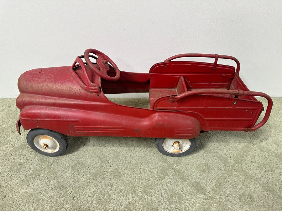 1940s Murray Station Wagon Pedal Car - Fire Chief Model - Steering Wheel Not Connected, Missing Pedals  50'W x 16'D x 20.5'H
 [Photo 3]