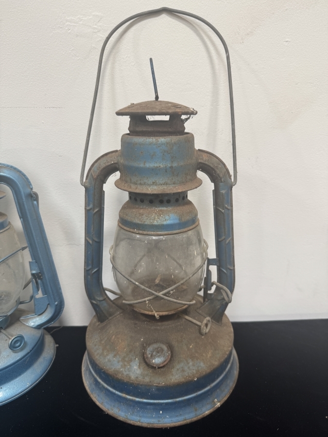 Just Added - Vintage Dietz Little Wizard Lanterns 13'H and 16'H [Photo 4]