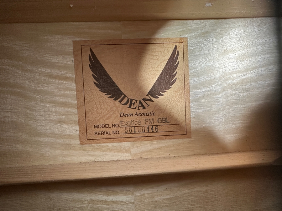 Just Added - Dean Acoustic Guitar Model No. Exotica FM GBL Blue Flame With Hardcase With Preamp And Pickup [Photo 3]