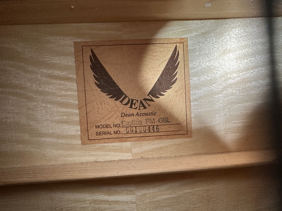 Just Added - Dean Acoustic Guitar Model No. Exotica FM GBL Blue Flame With Hardcase With Preamp And Pickup [Photo 2]