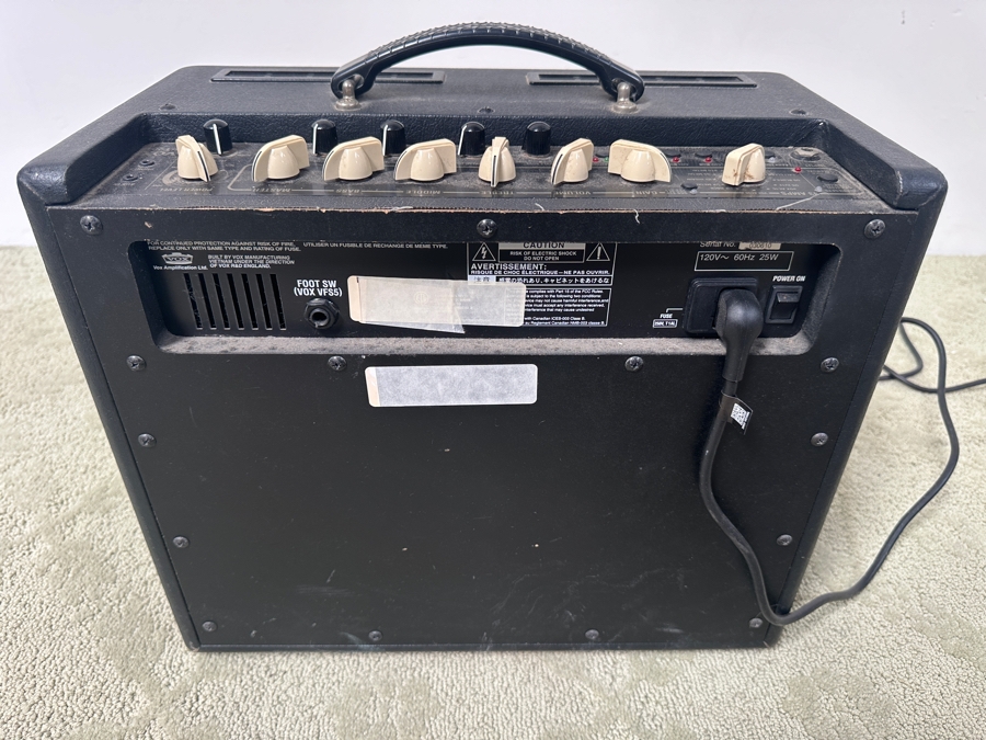 Just Added - VOX VT20+ Guitar Amp [Photo 6]