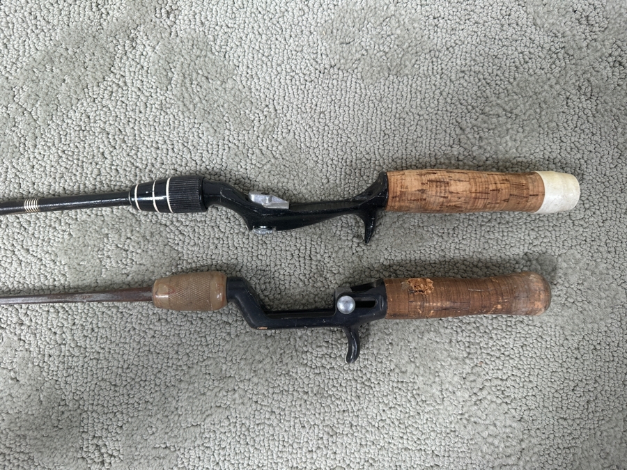 Just Added - Collection Of (12) Vintage Fishing Poles - See Photos [Photo 16]