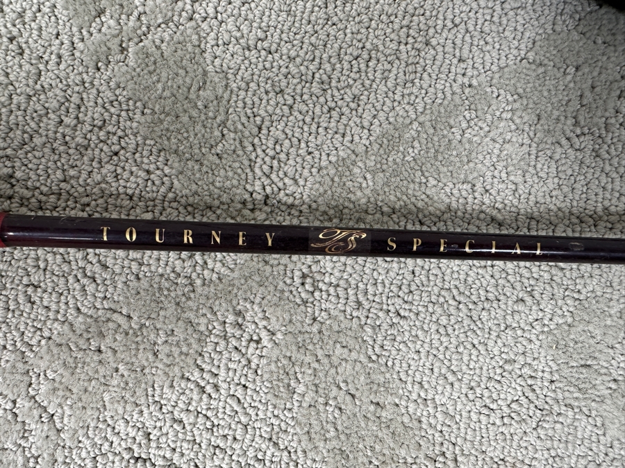 Just Added - Collection Of (12) Vintage Fishing Poles - See Photos [Photo 10]