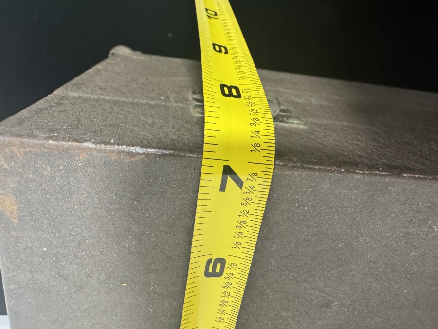 Just Added - Vintage Kennedy Kits Metal Tool Box 19'W x 7'D x 7.5'H [Photo 6]