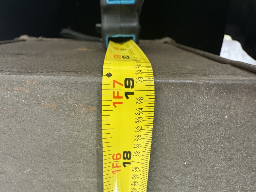 Just Added - Vintage Kennedy Kits Metal Tool Box 19'W x 7'D x 7.5'H [Photo 5]