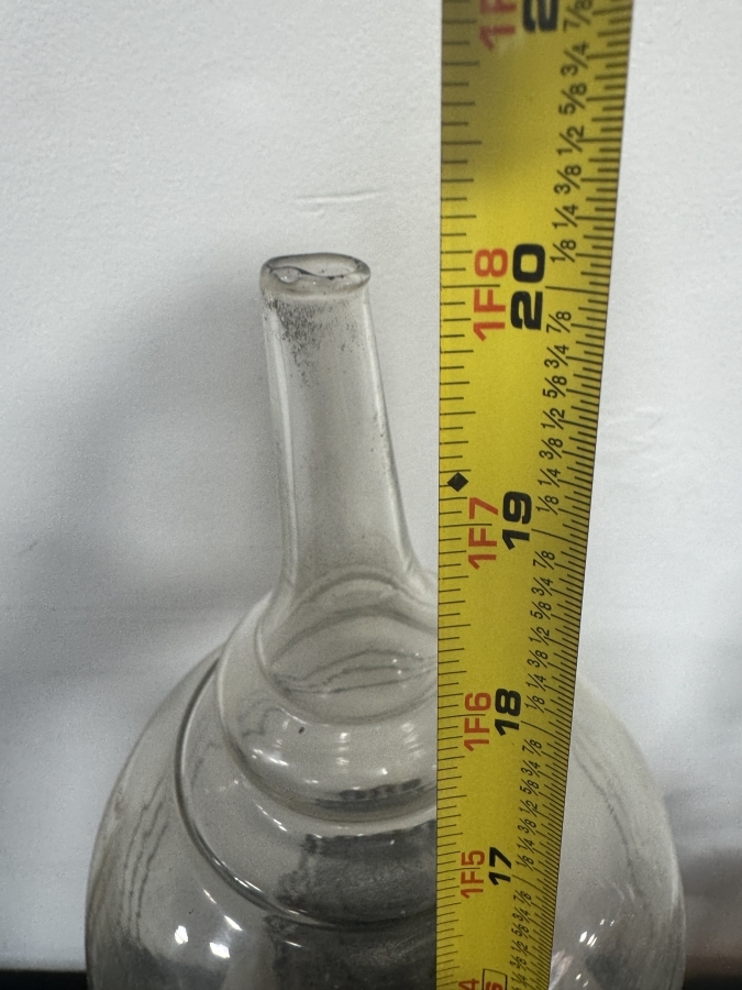 Just Added - (2) Antique Kerosene Lamps Including A Rayo Center Draft Lamp By Bradley And Hubbard
 [Photo 3]