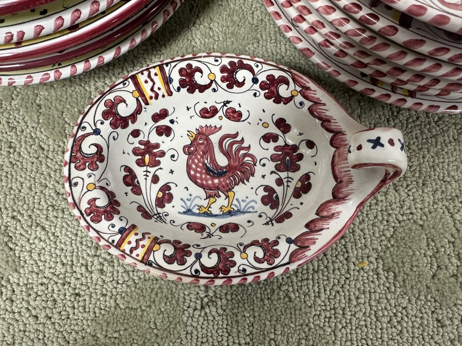 Just Added - Italian Deruta, Italy Hand Painted Ceramic (6) 10' Plates, (6) 9.5' Bowls And (1) Handled Dish [Photo 5]