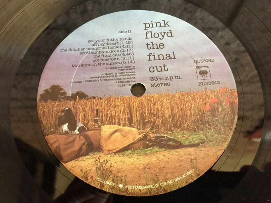 Pink Floyd ‎- The Final Cut - Columbia ‎- QC 38243 [Photo 8]