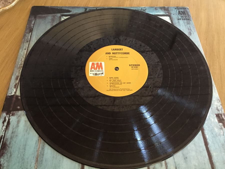Lambert And Nuttycombe ‎- At Home - A&M Records ‎- SP-4250 [Photo 5]
