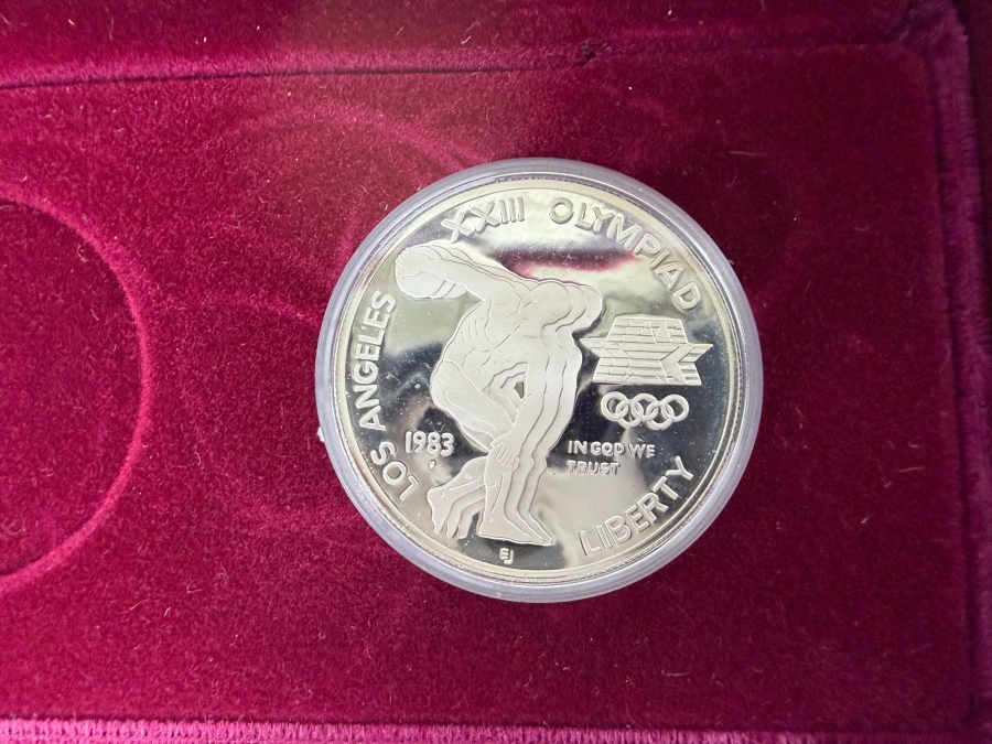 1983 United States Los Angeles 23rd Olympics Silver Dollar Proof Coin In Box