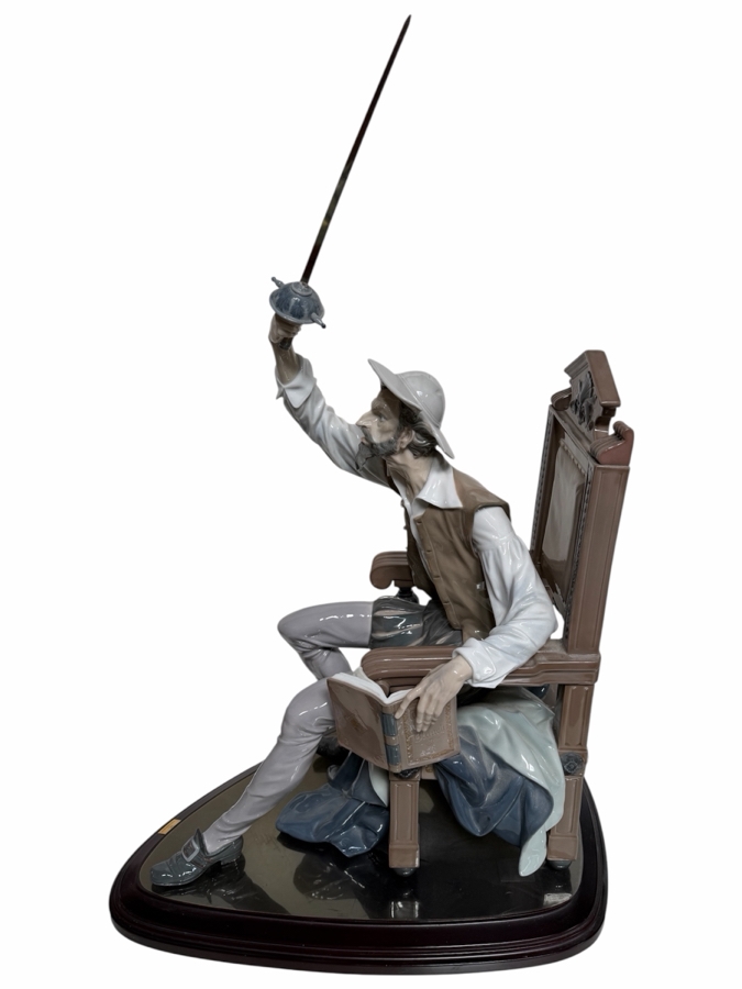 Massive 'I am Don Quixote' Porcelain Lladro Figurine, Model #1522, Sculpted By Salvador Furió 12'W X 18'D X 28.5'H Retailed $6,500
 [Photo 3]