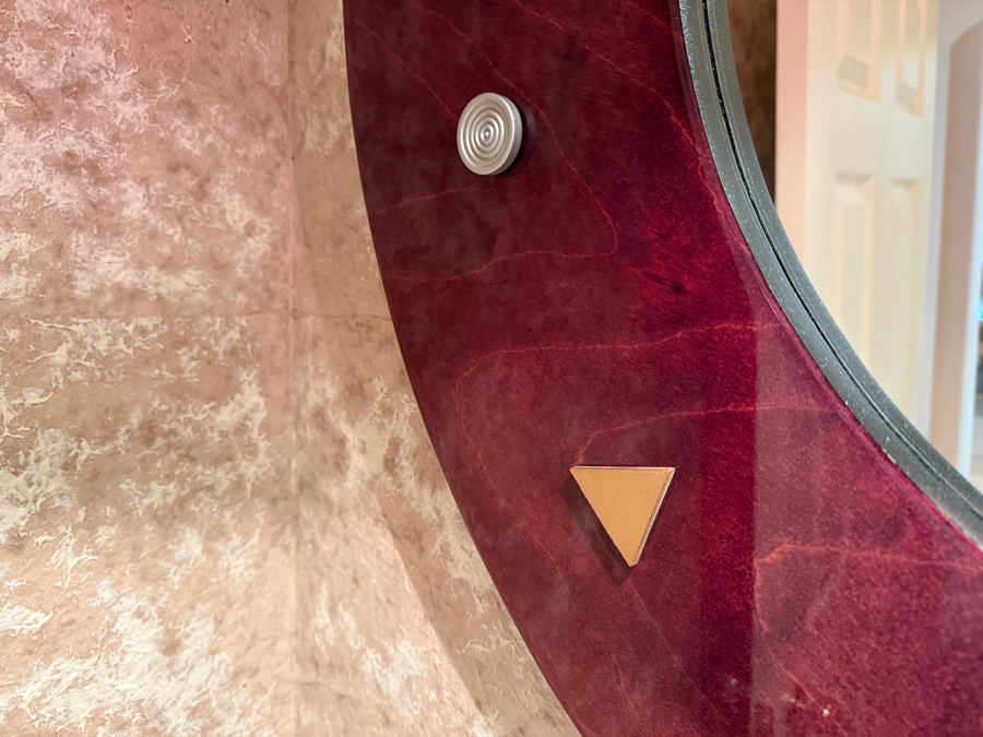 Modern Italian Wall Mirror With Inlaid Accents 36'W [Photo 4]