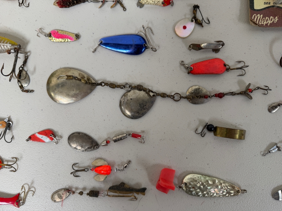 Just Added - Collectible Vintage Fishing Lures - See Photos [Photo 7]