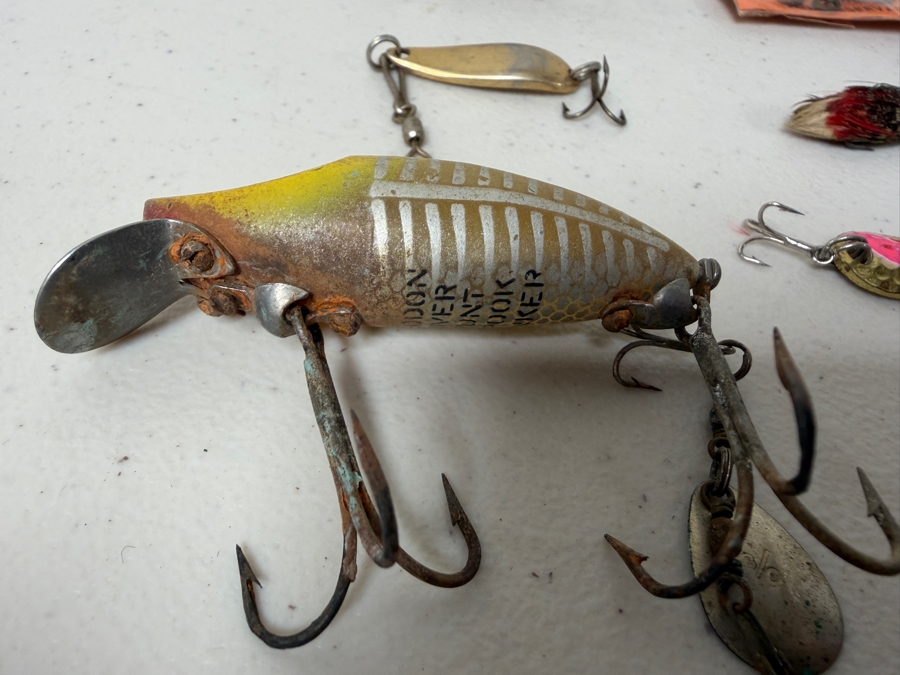 Just Added - Collectible Vintage Fishing Lures - See Photos [Photo 5]