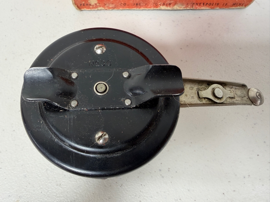 Just Added - Perrine Mfg Co Free Stripping Automatic Fishing Reel With Original Box [Photo 3]