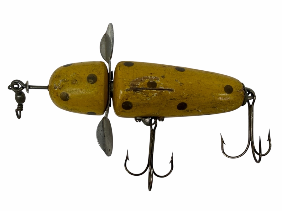 Just Added - Vintage Pflueger Globe 'Bulldog' Wooden Fishing Lure 5L