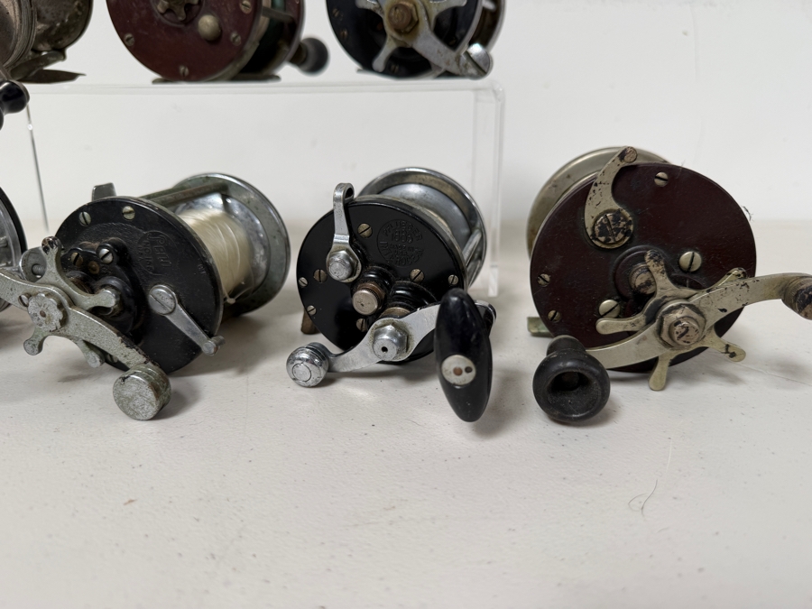 Just Added - (8) Vintage Salt Water Fishing Reels Including Brands Like Penn, Ocean City, Pflueger, 4 Brothers And Daiwa [Photo 3]