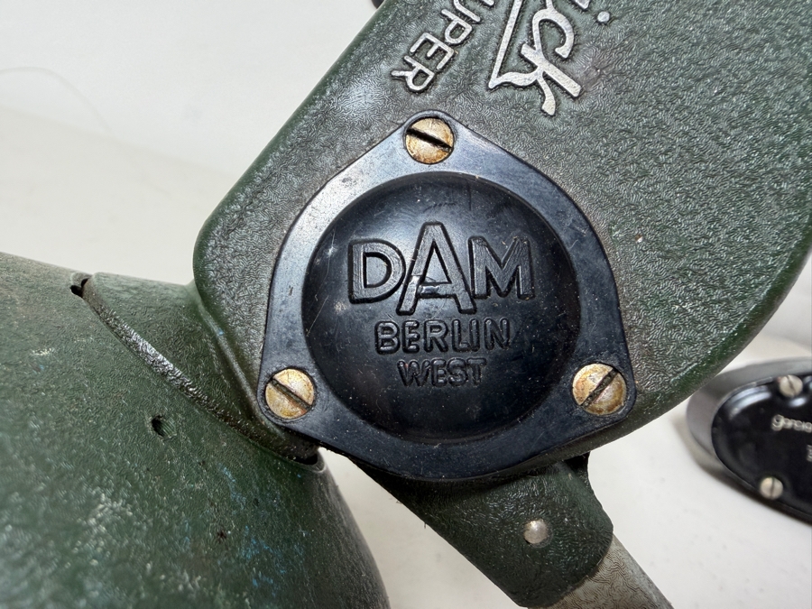 Just Added - (4) Vintage Fishing Reels: (2) DAM Berlin West Germany Quick, (1) Garcia Mitchell 302 Salt Water And (1) Shakespeare Alpha XT Graphite 600 [Photo 5]