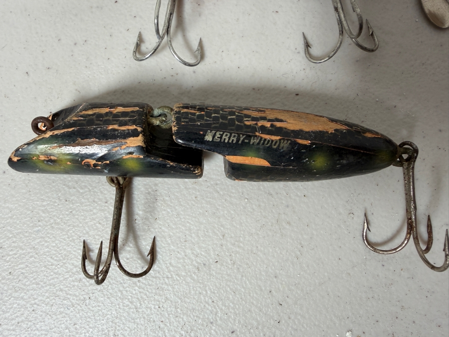 Just Added - (10) Vintage Fishing Lures - See Photos [Photo 2]