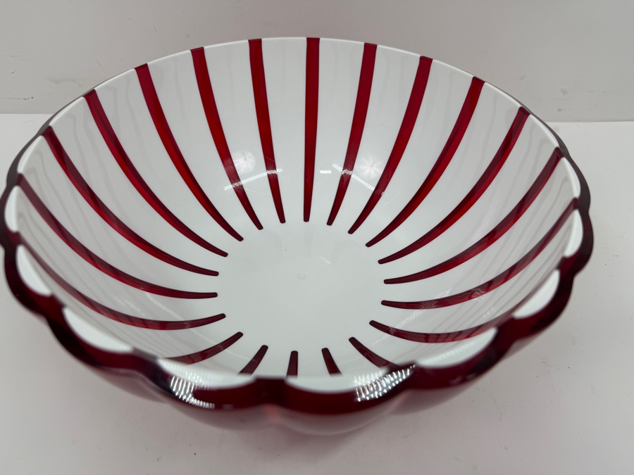 Guzzini Grace Red And White Striped Serving Bowl With Red Serving Utensils Made In Italy 10W X 4H [Photo 4]