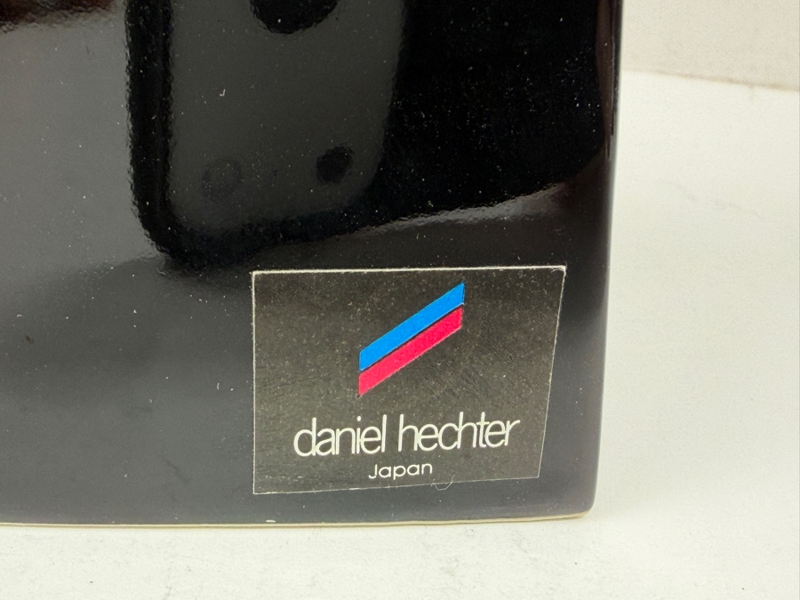 Daniel Hechter Black Ceramic Vase From Japan 6.5'H [Photo 7]
