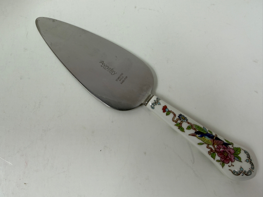 Aynsley Pembroke Fine English Bone China Cake Stand And Server 10'W x 4.5'H [Photo 7]