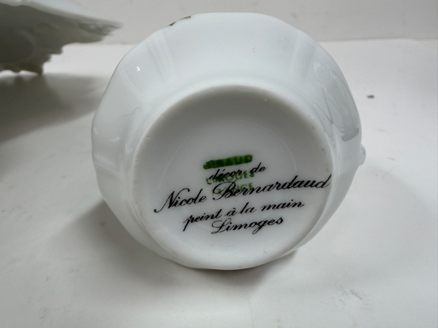 Limoges France 'Peint A La Main' Porcelain Serving Platter With Scalloped Edge And Strawberry Motif 11' W X 9.5'D X 3.5'H [Photo 8]