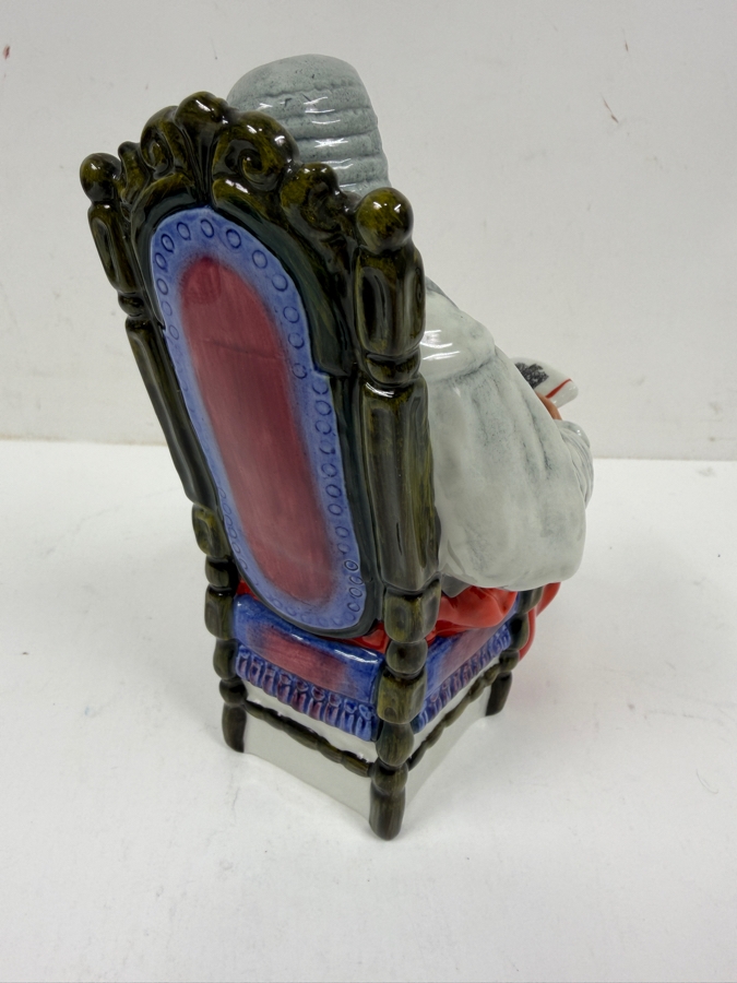 Royal Doulton The Judge HN 2443 Ceramic Figurine Made In England 6.5'H [Photo 4]