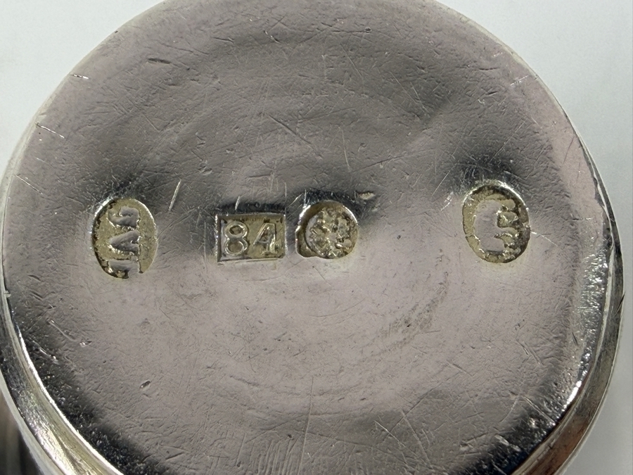 Antique Imperial Russian 84 Zolotnik 875 Silver Hand Engraved Vodka Beaker Or Kiddush Cup 2'H 38.1g $96 Silver Melt Value [Photo 4]