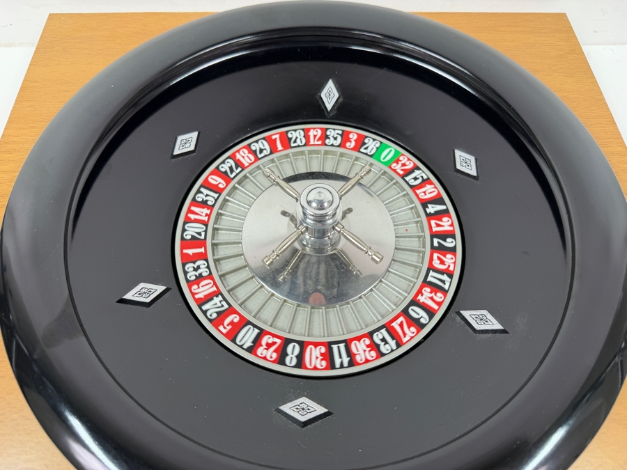 Vintage Roulette Wheel And Accessories Made In Italy 15'W X 13'H [Photo 7]