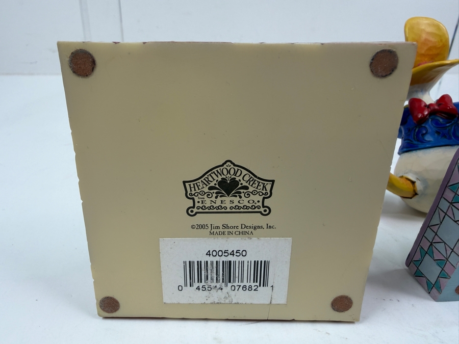 Jim Shore Heartwood Creek Vintage Male Golfer Figurine And Enesco Disney Traditions Fowl Temper Donald Duck Collectible Statue 7'H and 5'H [Photo 6]