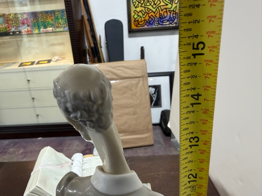 Huge Lladro Don Quixote Figurine #1030 Designed by Salvador Furió With Velvet Base 18'W X 8'D X 15'H Retails $3,110 [Photo 7]