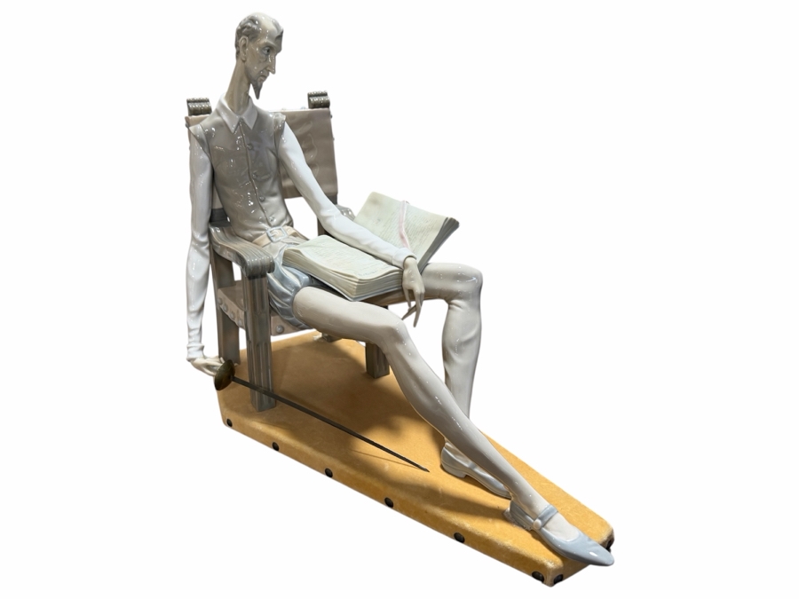 Huge Lladro Don Quixote Figurine #1030 Designed by Salvador Furió With Velvet Base 18'W X 8'D X 15'H Retails $3,110 [Photo 2]
