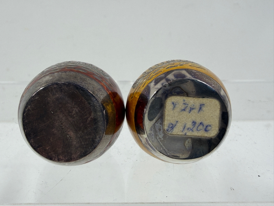 Sterling Silver Enamel Decorated Egg Shaped Salt And Pepper Shakers With Asian Motif And 925 Hallmark 40.9g [Photo 3]