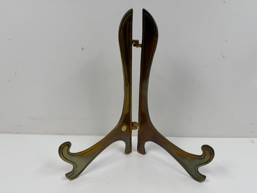 Los Angeles 1984 Olympic Games Collectors Plate By Wedgwood Featuring Various Olympic Sports 9'W [Photo 3]