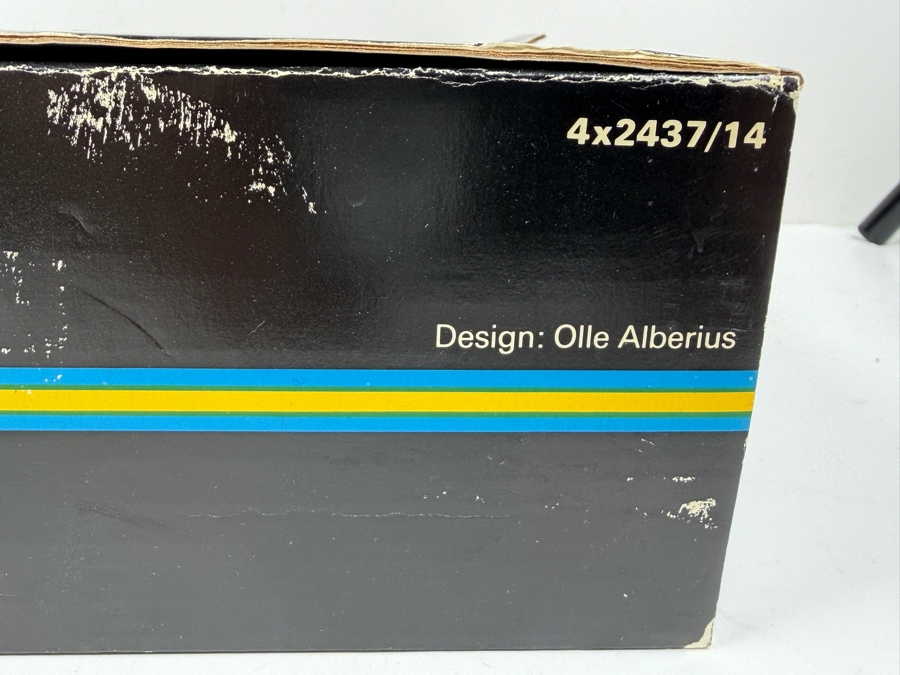 New Set of (4) Orrefors Sweden Lisa Champagne Flutes Designed By Olle Alberius  [Photo 7]