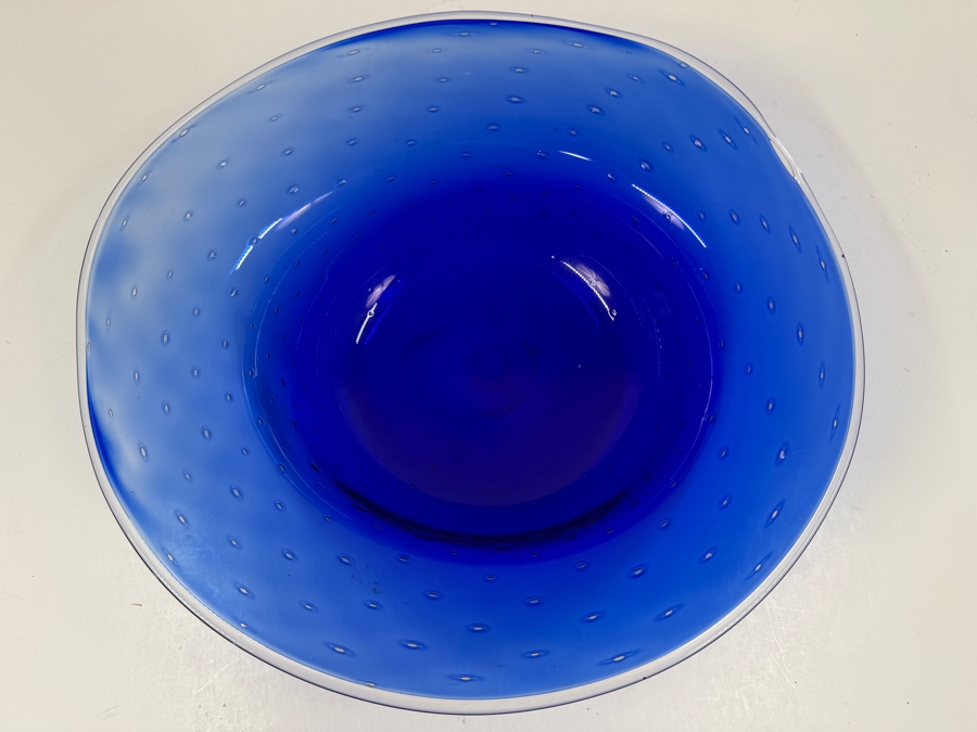 Patricia Yockey Signed Hand Blown Art Glass Bowl 13'W X 12'D X 4'H [Photo 2]
