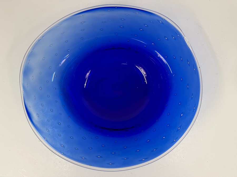 Patricia Yockey Signed Hand Blown Art Glass Bowl 13'W X 12'D X 4'H [Photo 3]