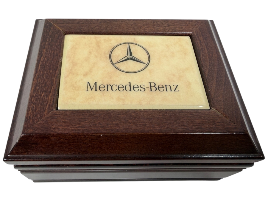 Mercedes-Benz Wooden Keepsake Box With Green Velvet Lining 4.5'W X 3.5'D X 2.5'H