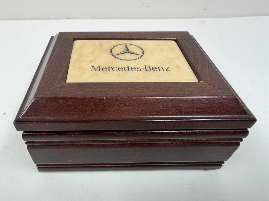 Mercedes-Benz Wooden Keepsake Box With Green Velvet Lining 4.5'W X 3.5'D X 2.5'H [Photo 2]