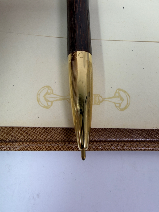 Authentic Vintage Gucci Tan Textured Leather Six Ring Agenda Planner With Gold-Tone Metal Corners, Notepad And Pen 6'W X 7.75'H [Photo 7]