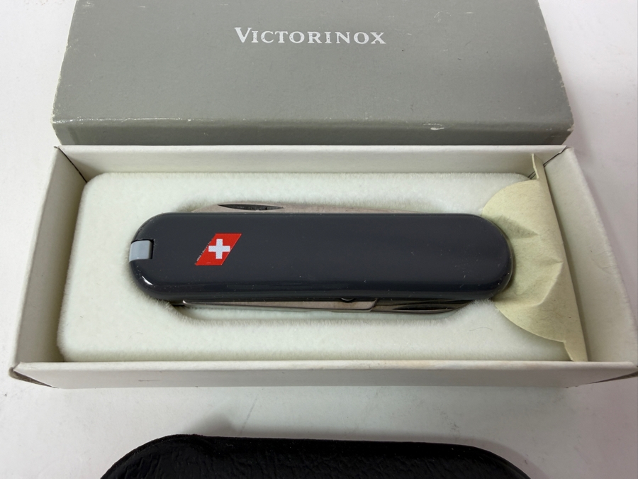 (2) Victorinox Swiss Army Pocket Knives  [Photo 2]