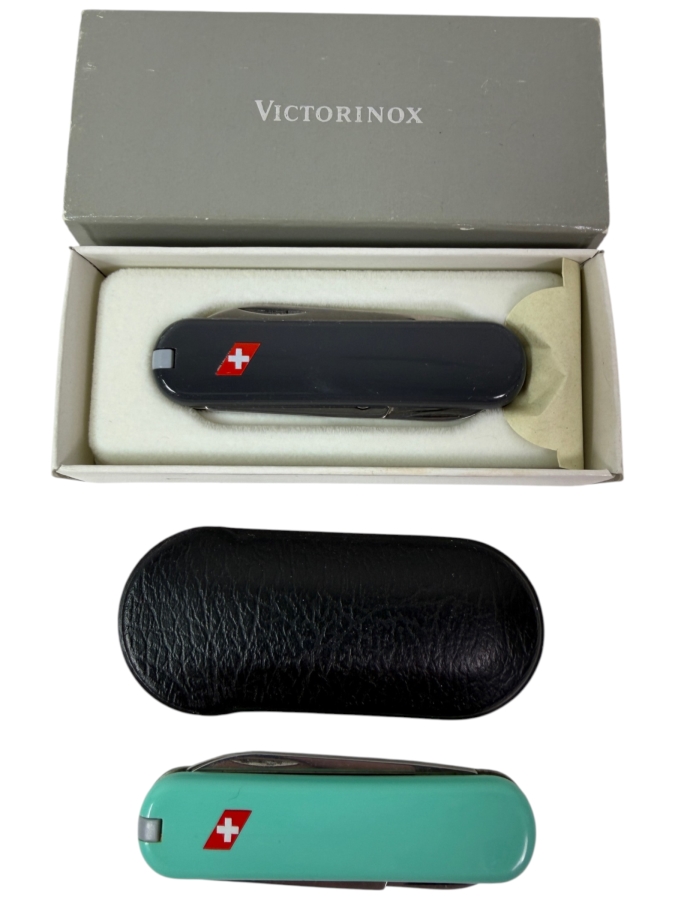 (2) Victorinox Swiss Army Pocket Knives 