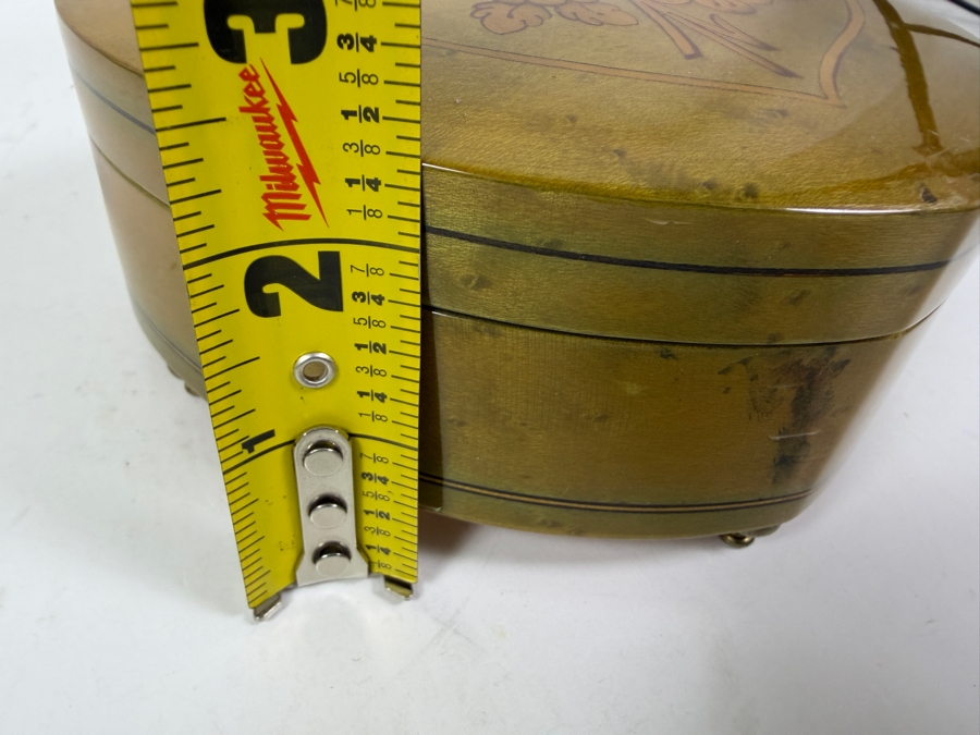 Surriento Export Heart Shaped Floral Inlaid Wood Music Box With Red Velvet Lining And Wind Up Mechanism Made In Italy 6'W X 5'D X 2.5'H [Photo 9]