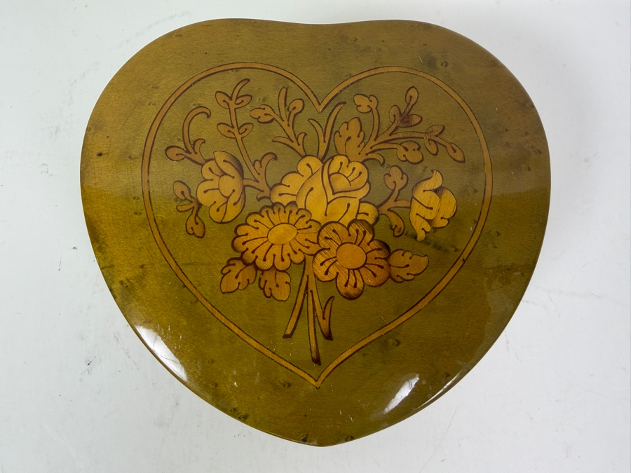 Surriento Export Heart Shaped Floral Inlaid Wood Music Box With Red Velvet Lining And Wind Up Mechanism Made In Italy 6'W X 5'D X 2.5'H [Photo 2]
