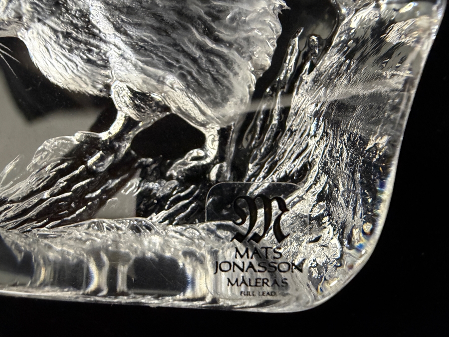 Set Of (2) Swedish Crystal Art Glass Sculptures - Mats Jonasson Kiwi Bird And Nybro Glasbruk Leaping Fish 3.5'H / 5'H [Photo 4]