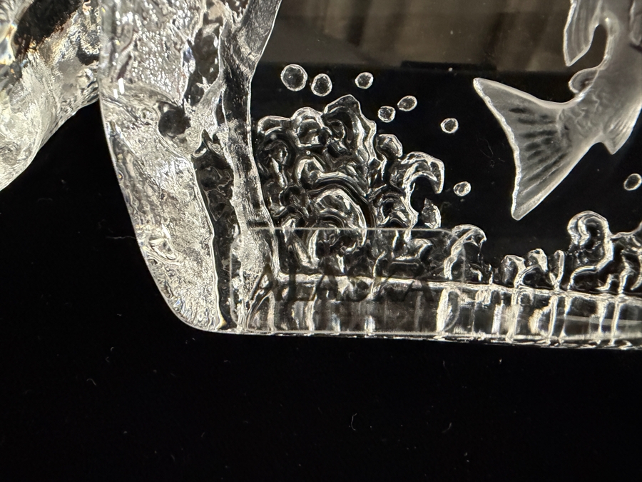 Set Of (2) Swedish Crystal Art Glass Sculptures - Mats Jonasson Kiwi Bird And Nybro Glasbruk Leaping Fish 3.5'H / 5'H [Photo 5]